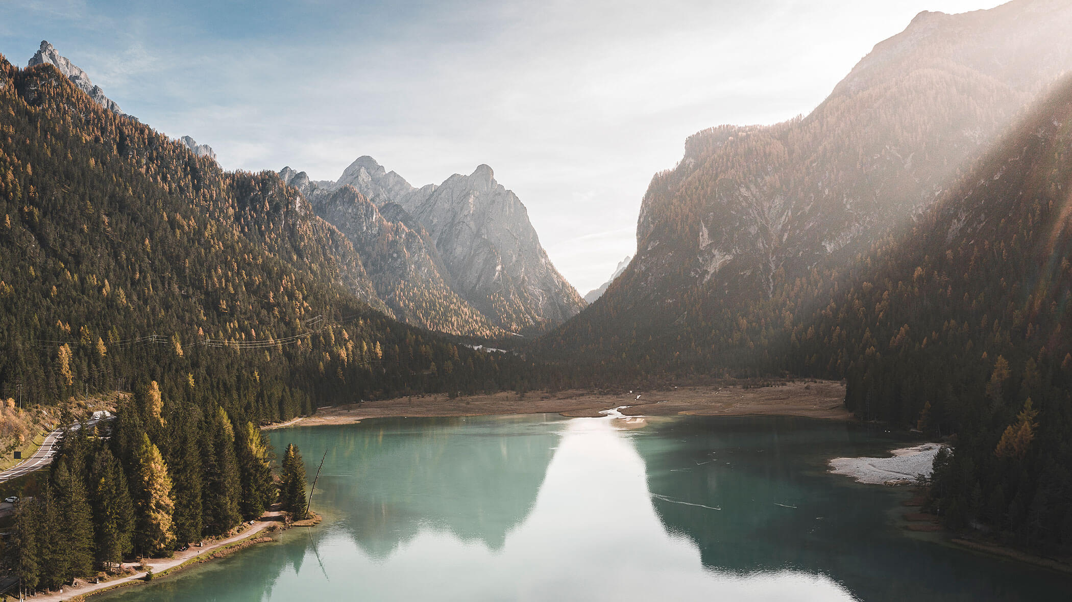 Der Toblacher See im Sommer - Hirschenhof